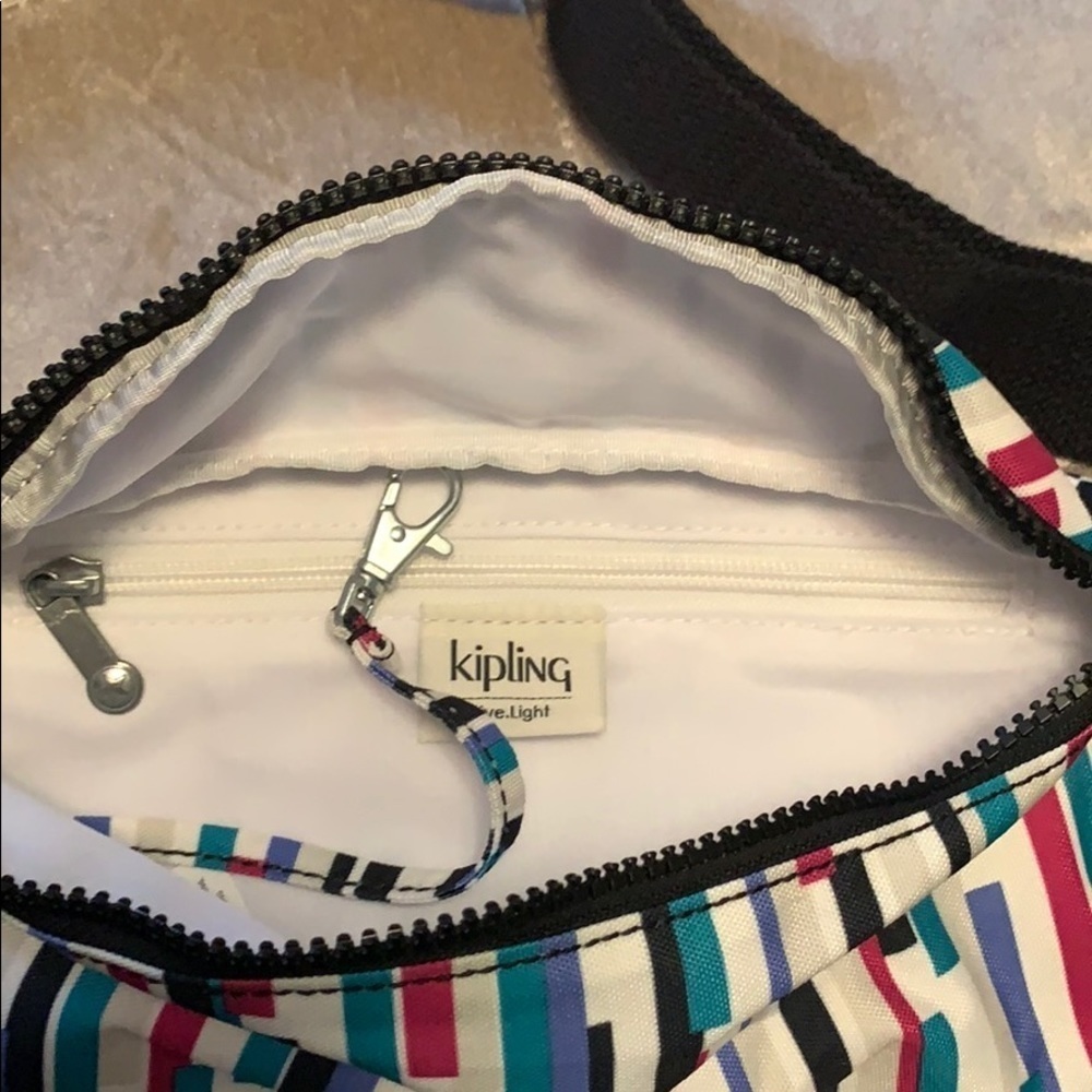 Kipling Urban Stripe Fanny Pack or chest bag, includes keychain - Picture 7 of 10